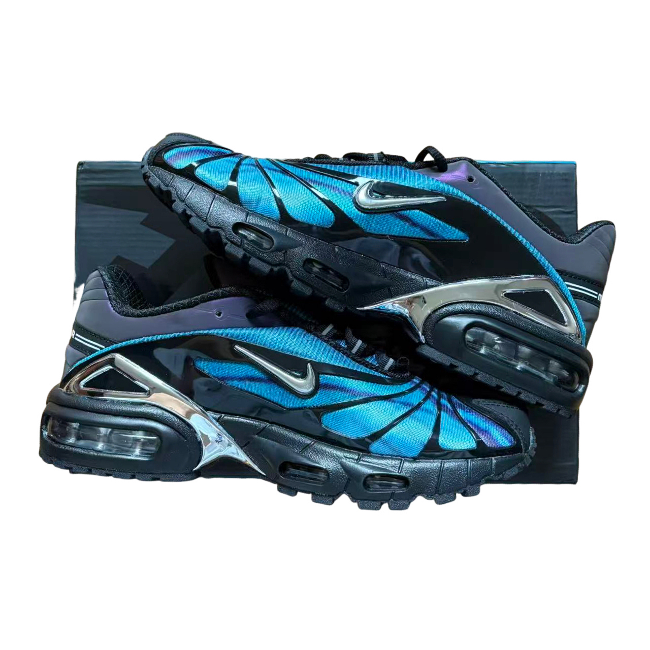 Tailwind shoes