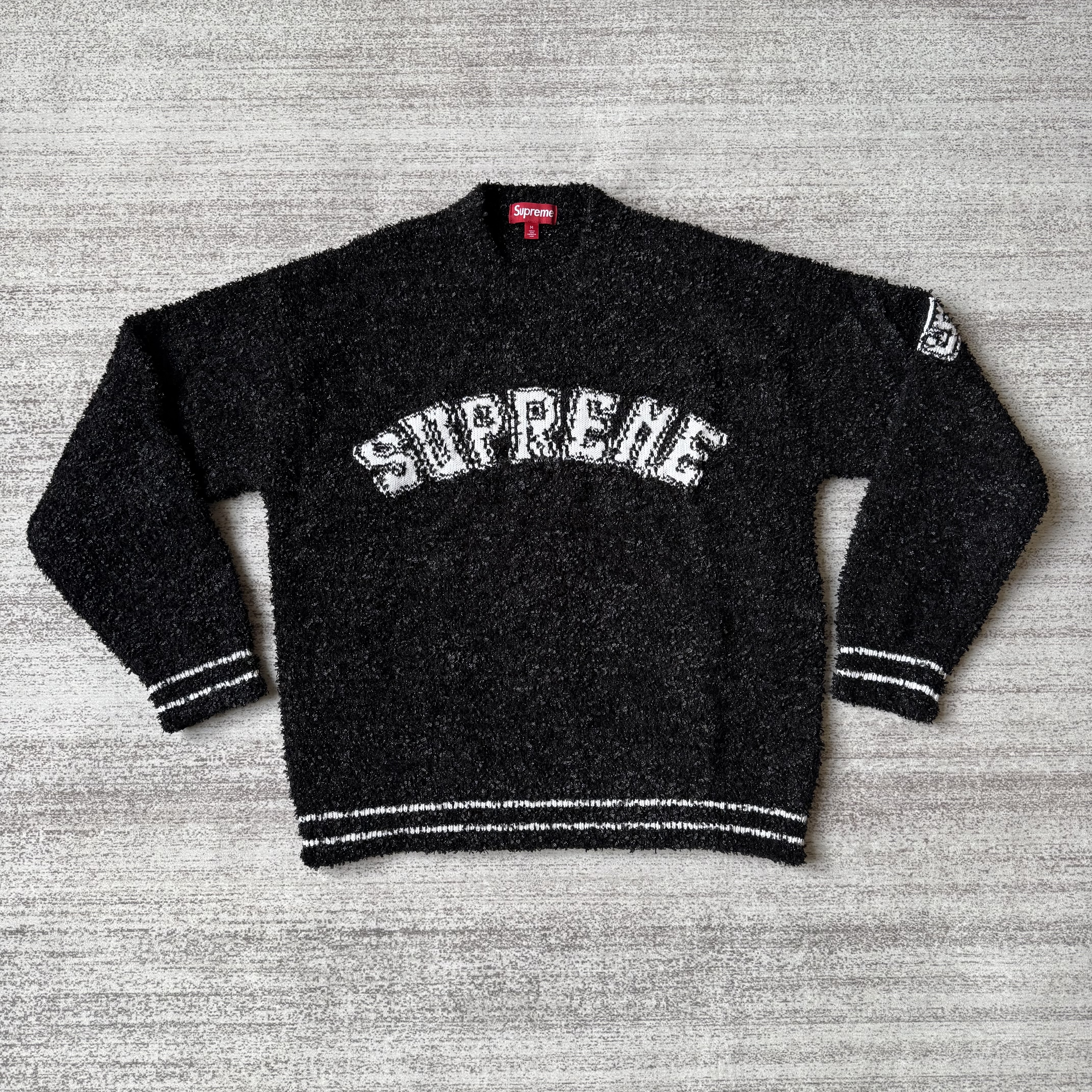 Sup sweater